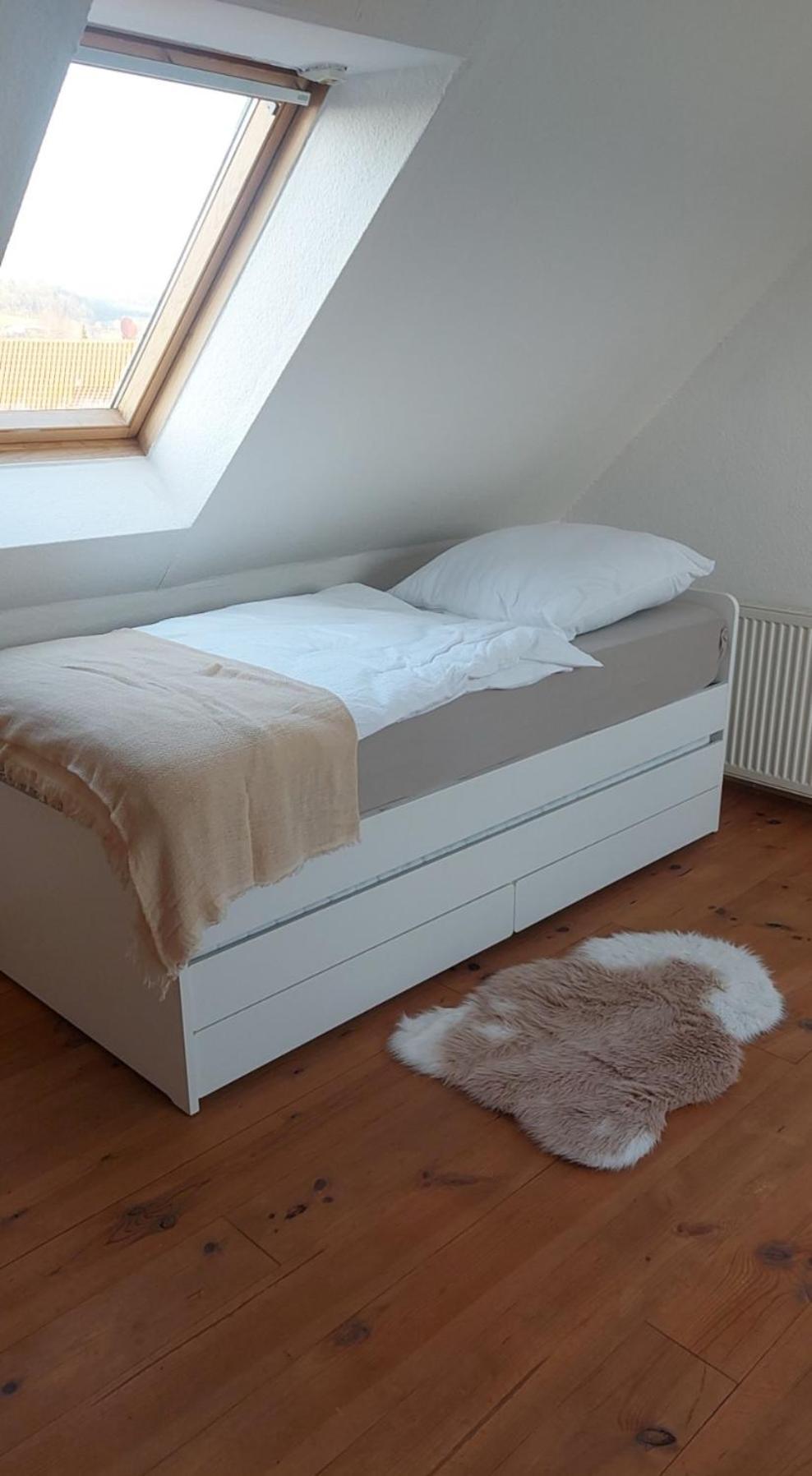Stilvolle Ferienwohnung Free Parking, Space, Wlan Niestetal Ngoại thất bức ảnh